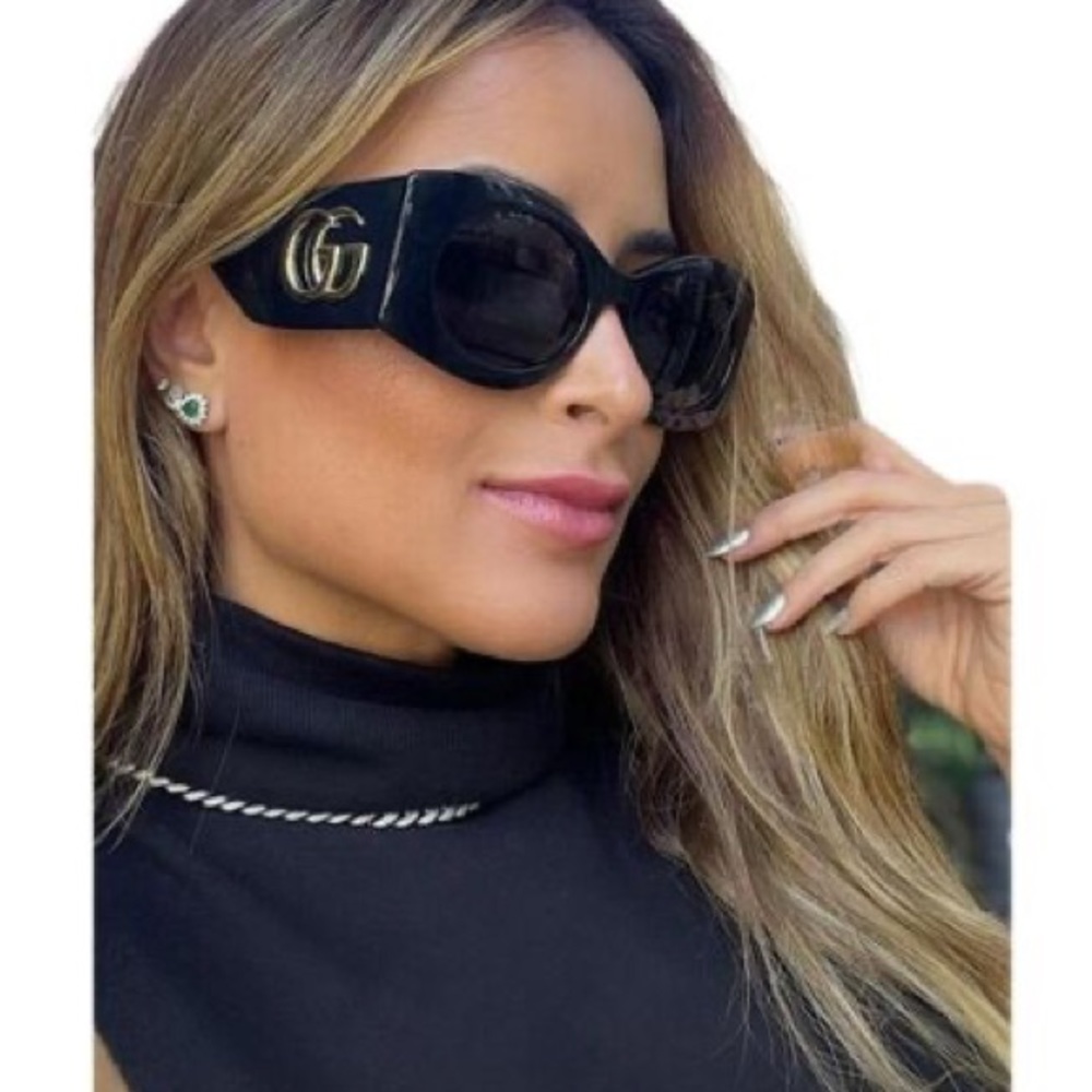 New Authentic GUCCI Black Square Ladies Sunglasses GG0810S 001